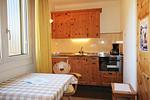 Küche / Küchenzeile - Residenza Lagrev - Studio Nr. 113 - Typ 10A - 1. Etage - Ost - Top-Hundeurlaub