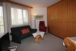 Wohnzimmer - Residenza Lagrev - 1 ½ Zimmerwohnung Nr. 021 - Typ 15A - Hochparterre - West - Top-Hundeurlaub