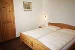 Schlafzimmer - Residenza Lagrev - 2 Zimmerwohnung Nr. 005 - Typ 21A - Hochparterre - Süd - Top-Hundeurlaub