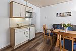 Küche / Küchenzeile - Haus Bielefeld Ferienwohnung 25 - Top-Hundeurlaub