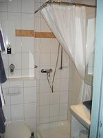 Badezimmer - Haus Bielefeld Ferienwohnung 25 - Top-Hundeurlaub