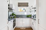 Küche / Küchenzeile - Ferienwohnung Penthouse Sonnendeck 22, App. 22 Olpenitz - Top-Hundeurlaub