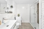 Badezimmer - Ferienwohnung Marina Sunrise, App. 22 Olpenitz - Top-Hundeurlaub