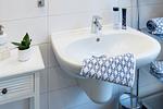 Badezimmer - Ferienwohnung Möwennest Solitüde - Top-Hundeurlaub