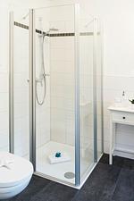 Badezimmer - Ferienwohnung Möwennest Solitüde - Top-Hundeurlaub
