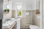 Badezimmer - Ferienwohnung Lütte Deern Glücksburg - Top-Hundeurlaub