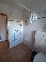 Badezimmer - Ferienwohnung Ostseehuus Apartment I Steinbergkirche - Top-Hundeurlaub