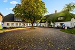 Fassade / Eingang - Ferienwohnung Dornröschen I Steinbergkirche - Top-Hundeurlaub