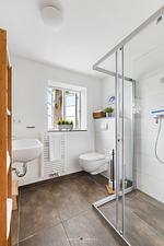 Badezimmer - Ferienwohnung Dornröschen I Steinbergkirche - Top-Hundeurlaub