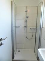 Badezimmer - Ferienhaus FEWO Sterntaucher Olpenitz - Top-Hundeurlaub