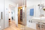 Badezimmer - Ferienwohnung Nordseeresort 44b Diek No. 3 Büsum - Top-Hundeurlaub