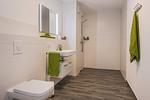 Badezimmer - Ferienwohnung Otterhöhle mit Fitness-, Sauna und Kinderspielbereich. - Top-Hundeurlaub