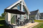 Terrasse - Ferienhaus Nordseeresort 61 Nordsee Lounge Büsum - Top-Hundeurlaub