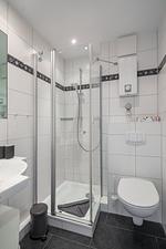 Badezimmer - Haus Bielefeld Ferienwohnung 34 - Top-Hundeurlaub