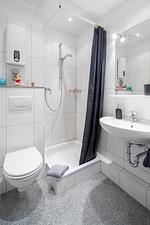 Badezimmer - Haus Bielefeld Ferienwohnung 14 - Top-Hundeurlaub