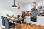 Küche / Küchenzeile - Ferienwohnung Chill Harbour, App. 21 Olpenitz - Top-Hundeurlaub