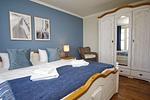 Schlafzimmer - FeWo07: Balkon,Meerblick, ruhige Lage - Top-Hundeurlaub