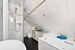 Badezimmer - Ferienhaus Friedas Fischerhuus - Top-Hundeurlaub