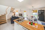 Wohnzimmer - Ferienhaus JoHann mit Sauna, großer Terrasse und moderner Einrichtung - Top-Hundeurlaub