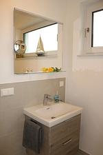 Badezimmer - Villa Albatros - Appartement Tee 9 - Top-Hundeurlaub