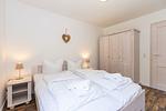 Schlafzimmer - Ferienwohnung W7.1.S - Top-Hundeurlaub