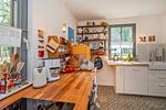 Küche / Küchenzeile - Ferienhaus Auszeitfischer mit Sauna, Kamin und Terrasse - Top-Hundeurlaub