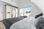 Schlafzimmer - Ferienwohnung Insellodge Fehmarn - Top-Hundeurlaub
