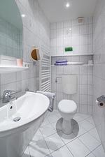 Badezimmer - 2-Raum-Fewo Nora 4 - Top-Hundeurlaub