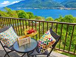 Balkon mit tollem Ausblick auf Berge und Nachbarschaft - Borgo Antico - Top-Hundeurlaub