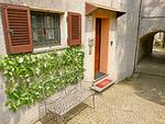Ferienwohnung charakteristischen Merkmalen und verzierten Fenstern - Borgo Antico - Top-Hundeurlaub