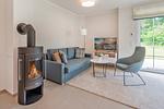 Wohnzimmer - Ferienhaus Haffglück mit Sauna, Kamin und Terrasse mit Haffblick - Top-Hundeurlaub