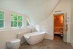 Badezimmer - Ferienhaus Im Kiefernwäldchen mit Sauna, Kamin und Terrasse - Top-Hundeurlaub