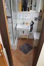 Badezimmer - Nurdachhaus PIRATEN WIGWAM - Top-Hundeurlaub