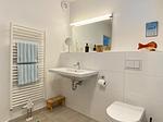 Badezimmer - Ferienwohnung Pier 21 Olpenitz - Top-Hundeurlaub