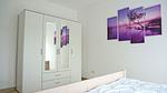 Kleiderschrank - Immensee App. F - Top-Hundeurlaub