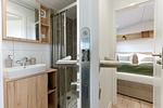 Badezimmer - Ferienhaus "KleineDüne", eingezäuntes Grundstück (103) - Top-Hundeurlaub