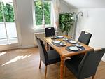 Wohnzimmer - FeWo09: zentrums- und strandnah, Balkon - Top-Hundeurlaub