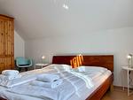 Schlafzimmer 2 - Doppelbett - Ferienwohnung Strandgut - Top-Hundeurlaub