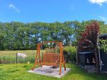 Gartenschaukel - Ferienhaus Medemstern II - Top-Hundeurlaub