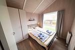 Schlafzimmer mit Doppelbett - Ferienhaus Nordseeparadies - Top-Hundeurlaub