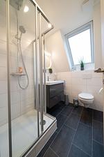 Badezimmer - Ferienwohnung Kiebitz II - Top-Hundeurlaub