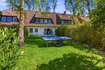 Blick aus dem Garten mit Tischtennisplatte - Kuttels Koje - Top-Hundeurlaub