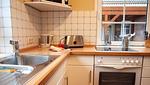 Küche / Küchenzeile - Ferienhaus Haus am Harlepad - Top-Hundeurlaub