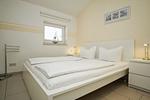 Schlafzimmer - FeWo 10: Balkon, Meerblick - Top-Hundeurlaub