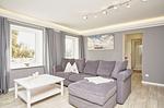 Wohnzimmer - FeWo 02: Terrasse,Sauna,Schwimmbad - Top-Hundeurlaub