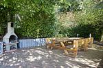 Grillbereich - FeWo 02: Terrasse,Sauna,Schwimmbad - Top-Hundeurlaub