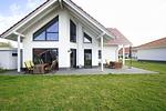 Fassade / Eingang - Haus: Sauna, Garten, Kamin - Top-Hundeurlaub