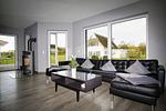 Wohnzimmer - Haus: Sauna, Garten, Kamin - Top-Hundeurlaub