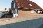 Fassade / Eingang - Ferienwohnung Dat Ferienhus Norddeich Whg. 7 - Top-Hundeurlaub
