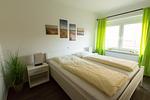 Schlafzimmer - Ferienwohnung Dat Ferienhus Norddeich Whg. 8 - Top-Hundeurlaub